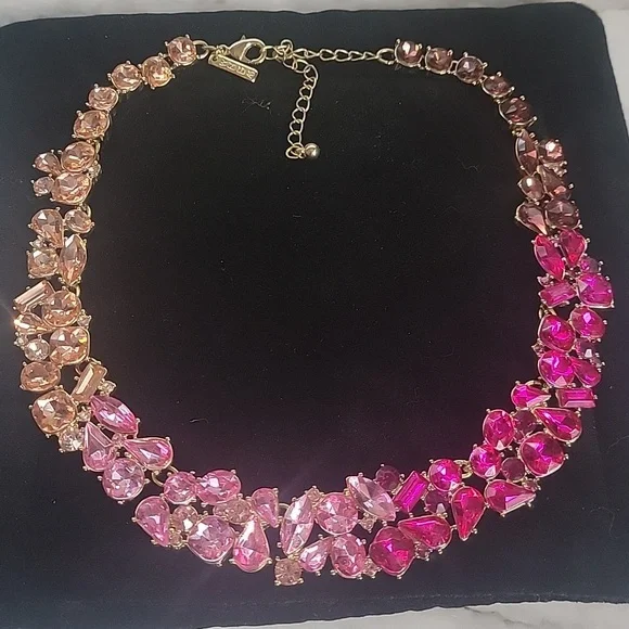 WHBM Pink necklace - Picture 3 of 5